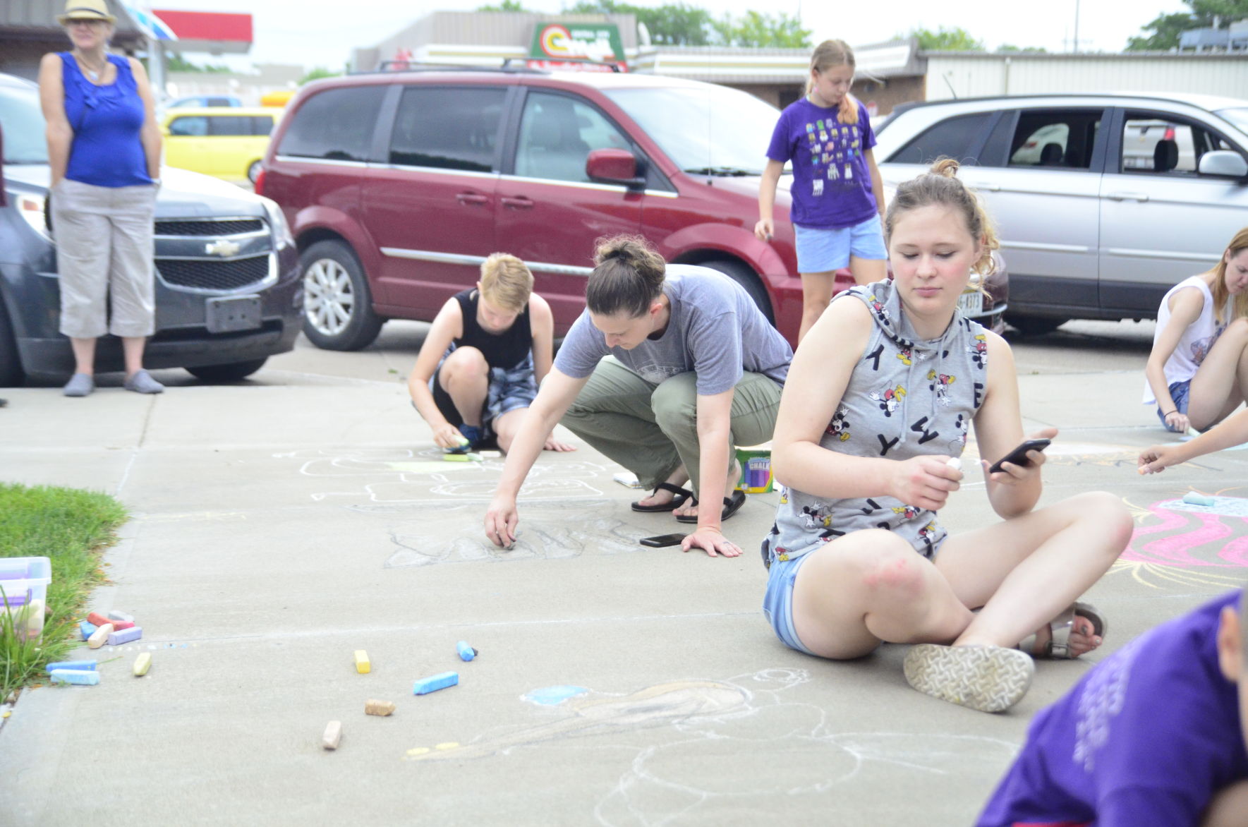 7-6-19 Sidewalk Chalk Contest (27).JPG